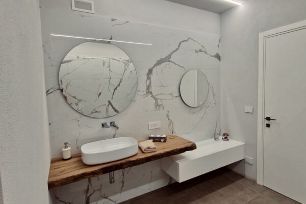 Bagno (1) Bagno (1)